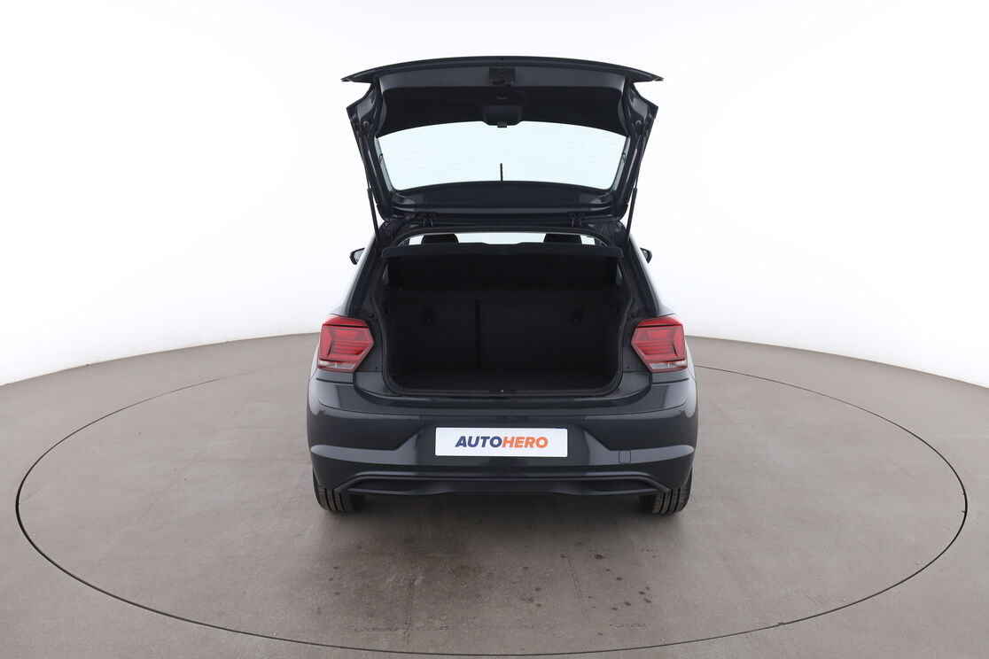 Volkswagen Polo 1.0 TSI Lounge Business DSG7 — photo 15