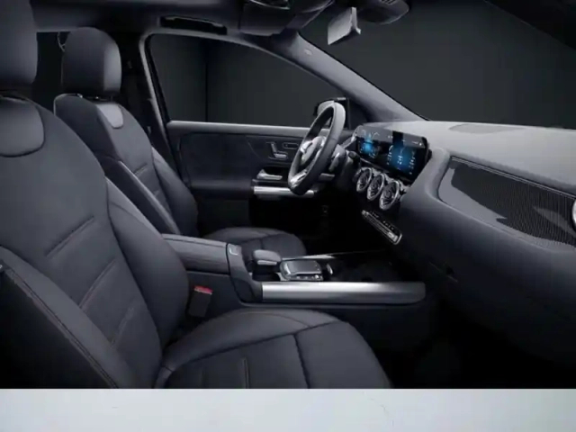 Mercedes Gla 250 e amg line — photo 28