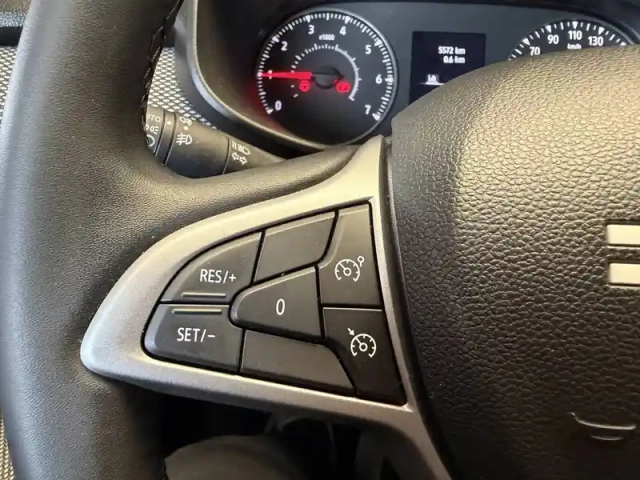 Dacia Sandero tce 90 — photo 27