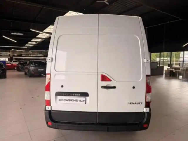 Renault Master fg f3500 l2h2 2.3 blue dci 135ch confort euro6e (16700?ht) — photo 6