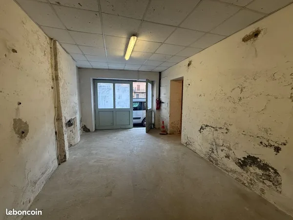 Local 171 m² Moûtiers
