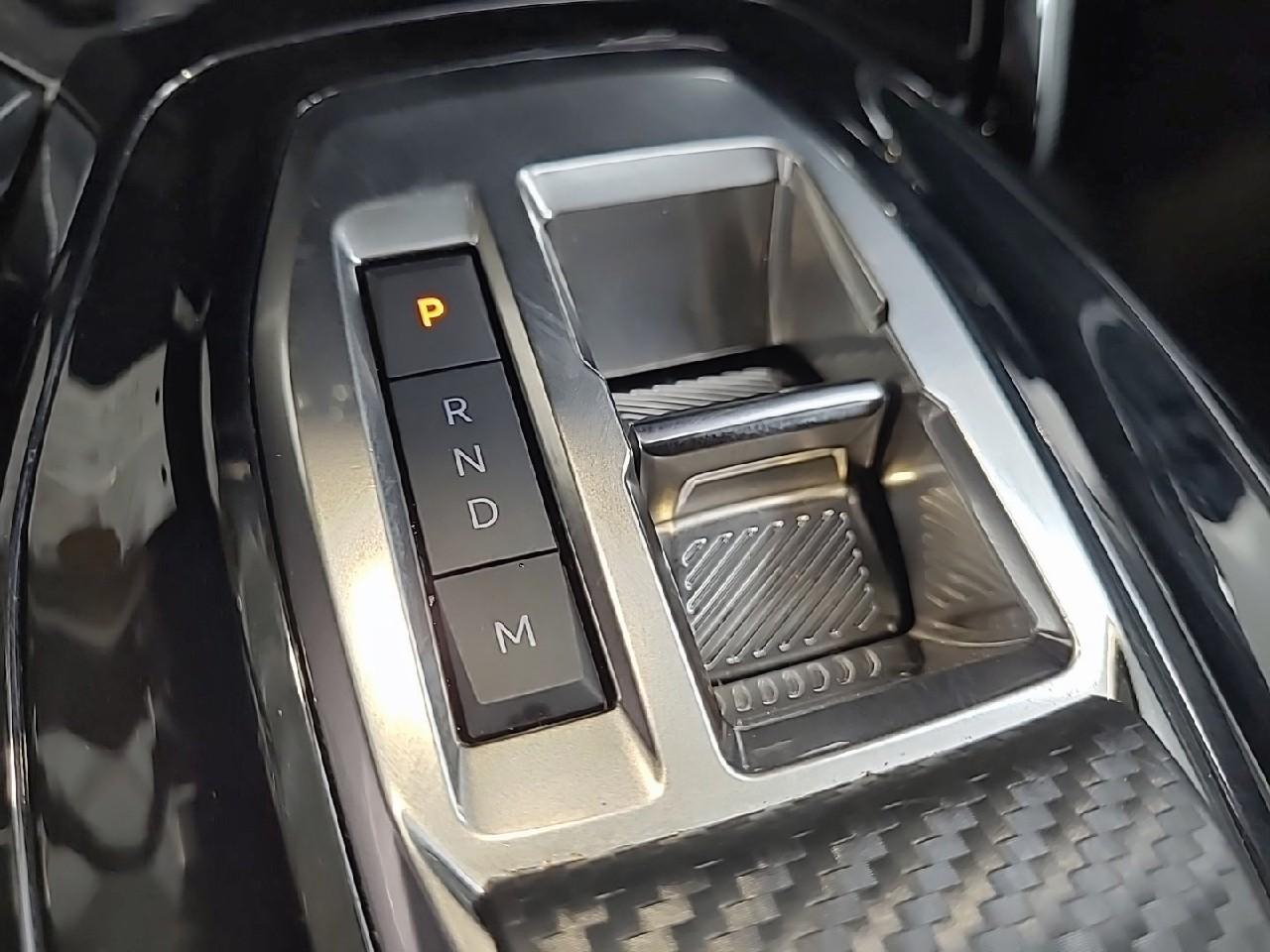 Peugeot 208 hybrid 110 ch e-dcs6 allure — photo 19