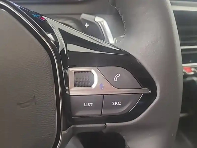 Peugeot 208 hybrid 110 ch e-dcs6 — photo 21