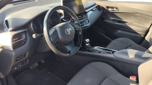 Toyota C-HR 1.8 VVT-i 122 2WD CVT 99 - Graphic – 2019 – 97407 km – Hybride essence – Boîte Automatique — photo 16