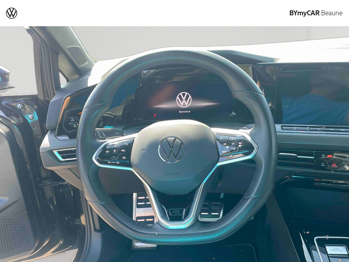 Volkswagen Golf 1.5 eTSI OPF 130 DSG7 R-line — photo 10