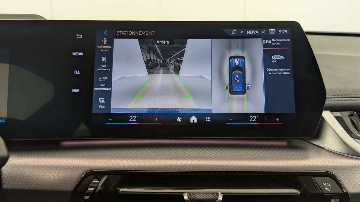 BMW X1 — photo 18