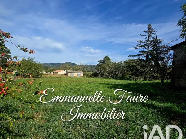 Terrain 1379 m²