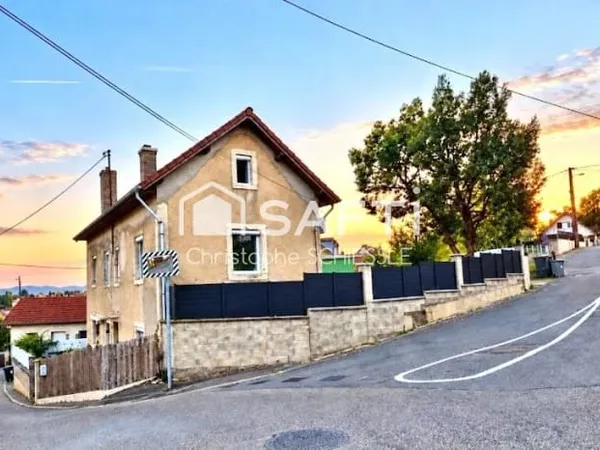 Maison 6 pièces 145 m²