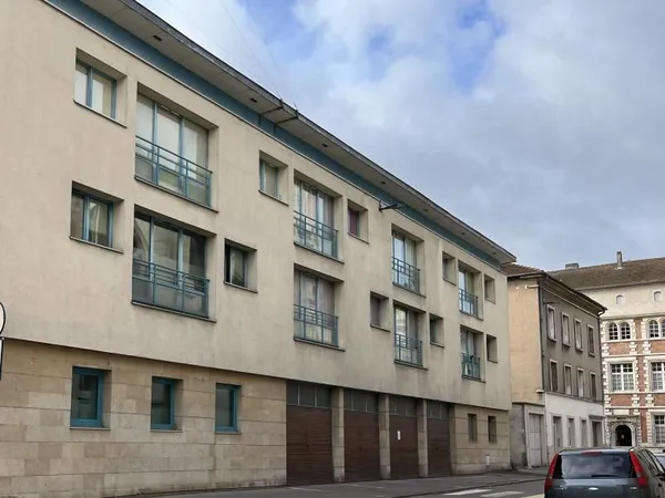 Appartement 4 pièces 84 m²
