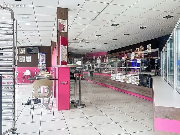 Commerce boulangerie, pâtisserie 2 607 m²