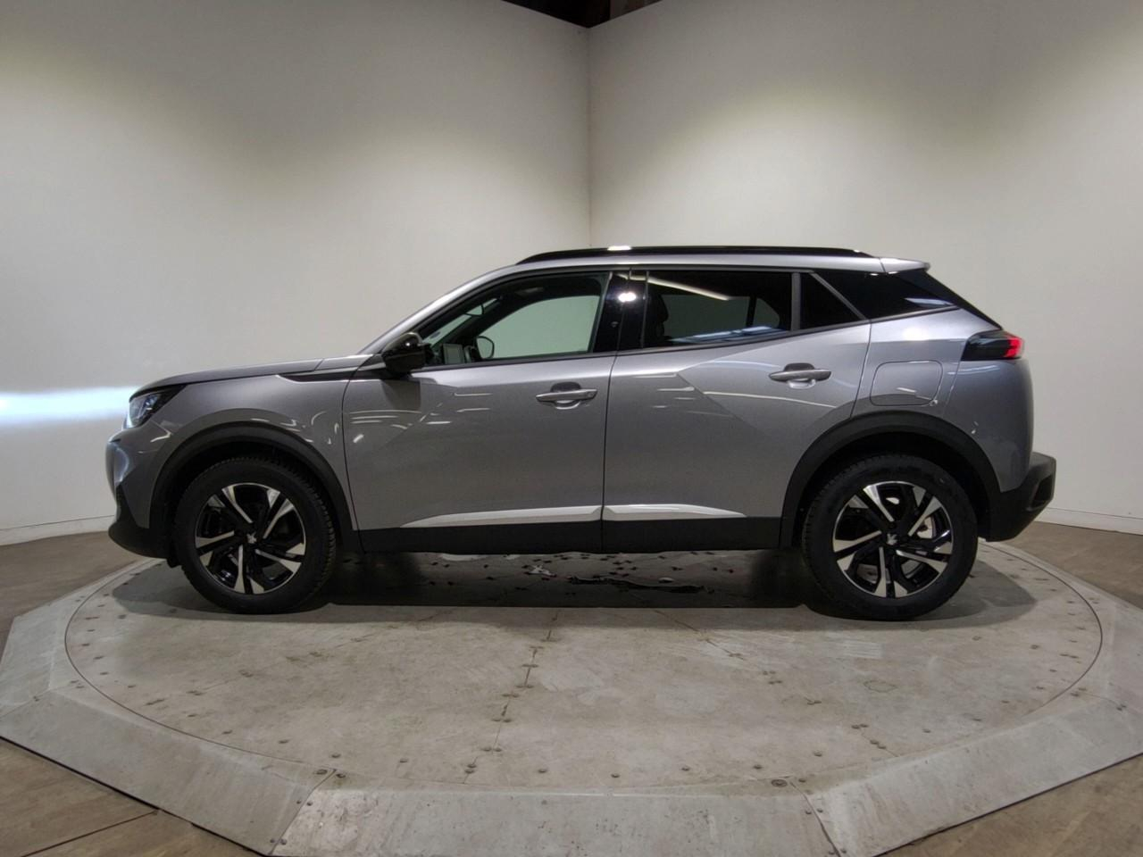 Peugeot 2008 puretech 130 s&s eat8 allure — photo 2