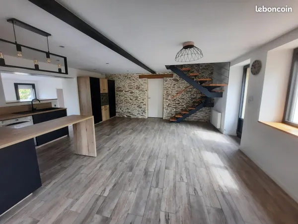Maison 153 m² - longère en pierre
