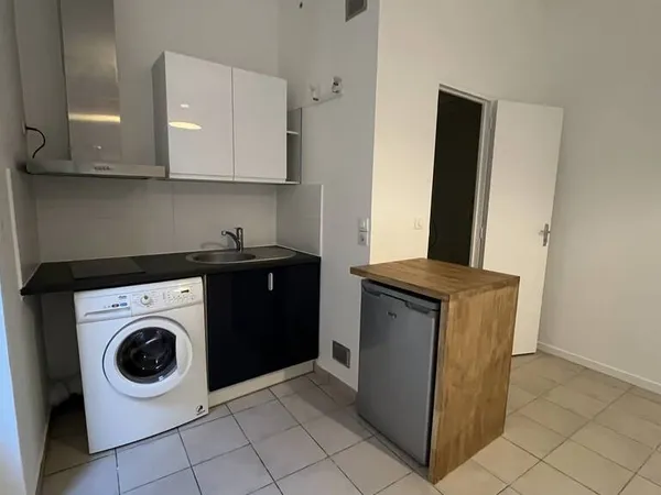 Studio 1 pièce 20 m²