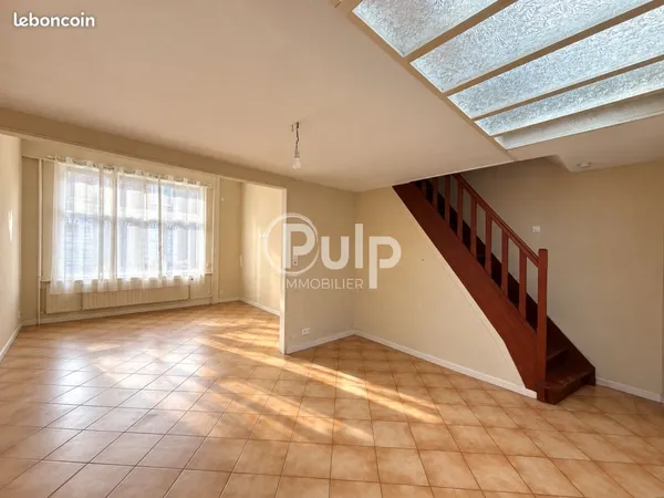 Maison de ville 1 pièce 92 m²