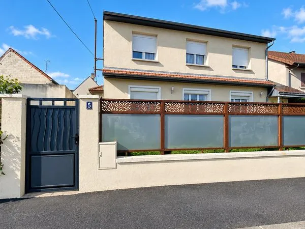 Pavillon 6 pièces 112 m²