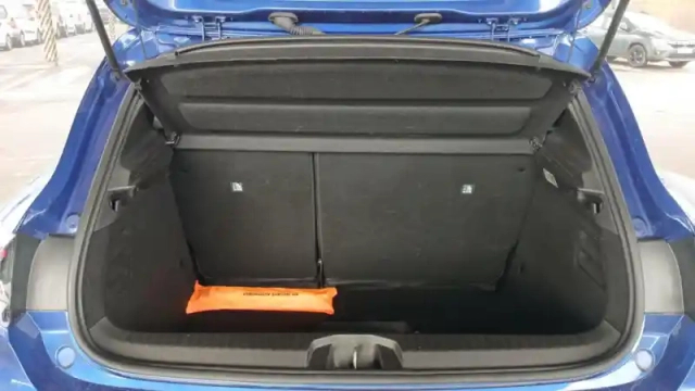 Renault Clio eco-g 100 ch gsr2 — photo 11