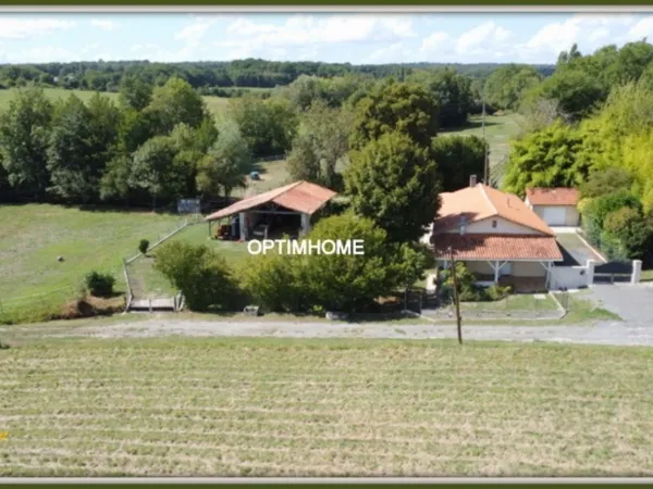 Ancien moulin rénové - 3,7 hectares au calme avec dépendances équestres