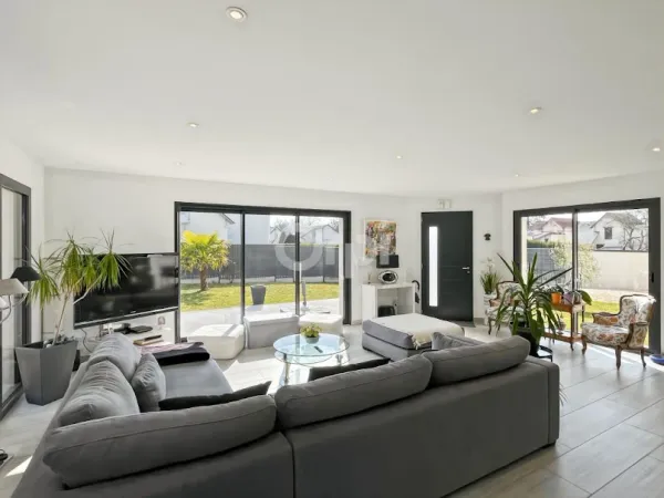 Maison 4 pièces 142 m²