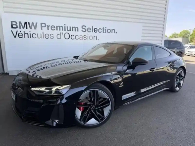 Audi E-Tron rs  gt 598ch quattro