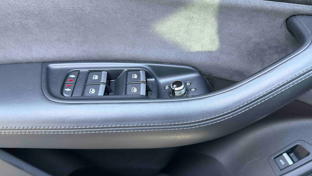 Audi Q7 3.0 V6 TDI Clean Diesel 218 Tiptronic 8 Quattro 7pl — photo 25
