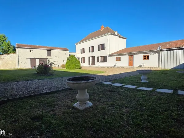 Propriété 4 pièces 182 m²