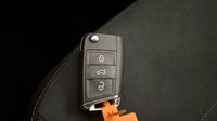 Volkswagen Tiguan 2.0 TDI 150ch Elegance DSG7 — photo 16