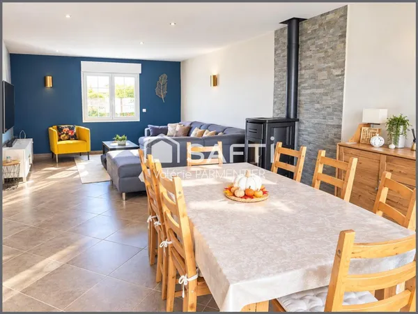 Maison sur sous sol, 4 chambres + bureau