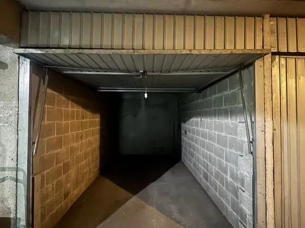 Garage/box à louer