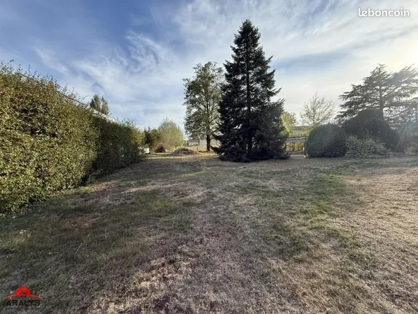 Terrain 765 m² Commelle Vernay