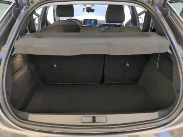 Peugeot 208 puretech 75 s&amp;s bvm5 — photo 5