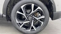 Toyota C-Hr hybride 122h Dynamic — photo 11