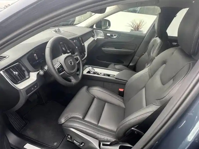 Volvo Xc60 t6 awd hybride rechargeable 253 ch+145 ch geartronic 8 — photo 49