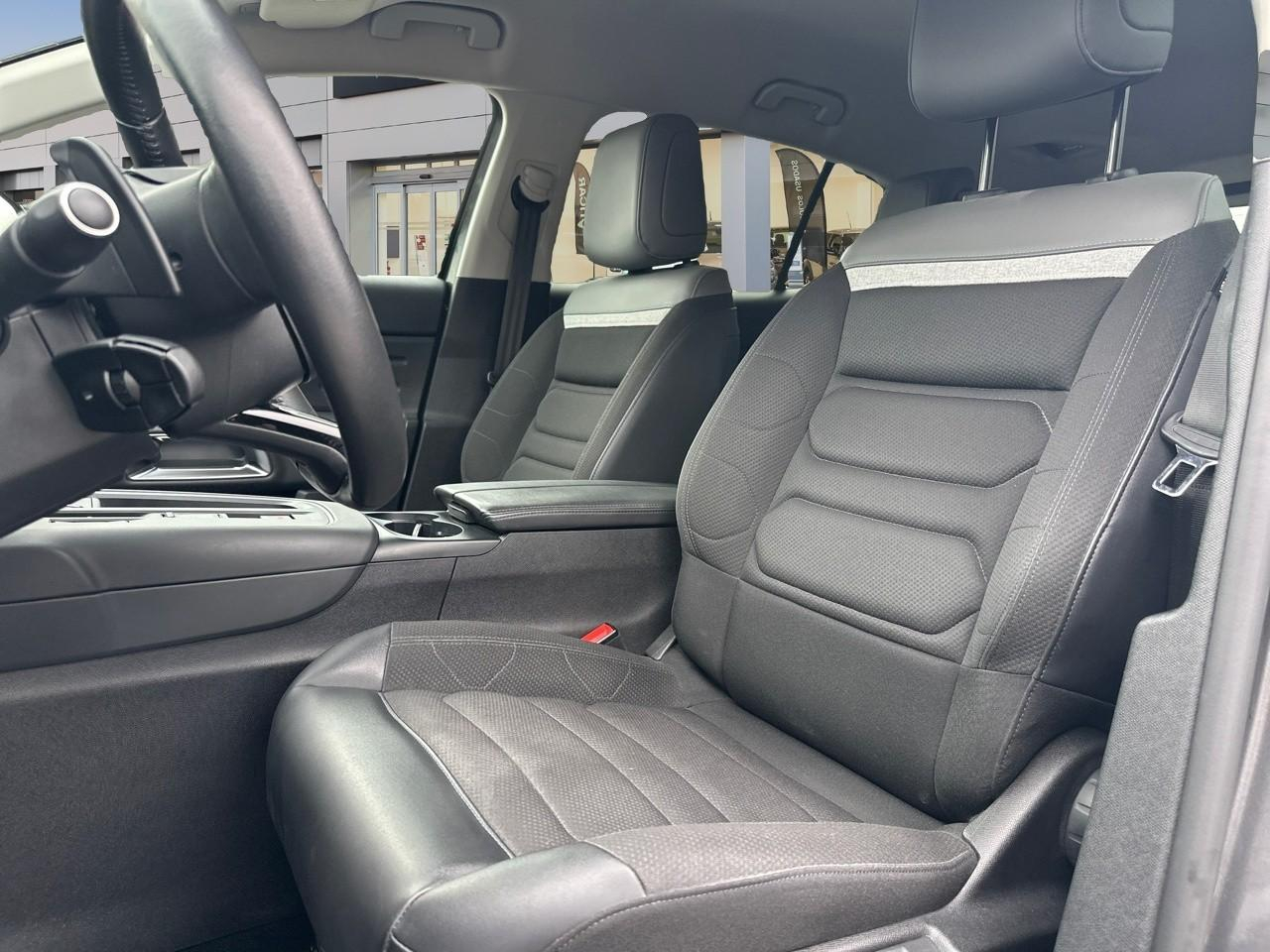 Citroën C5 Aircross bluehdi 130ch s&s c-series eat8 — photo 9