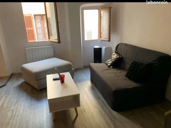 T2 centre ville d'Ollioules