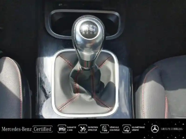 Mercedes Classe A 180 136ch amg line — photo 10