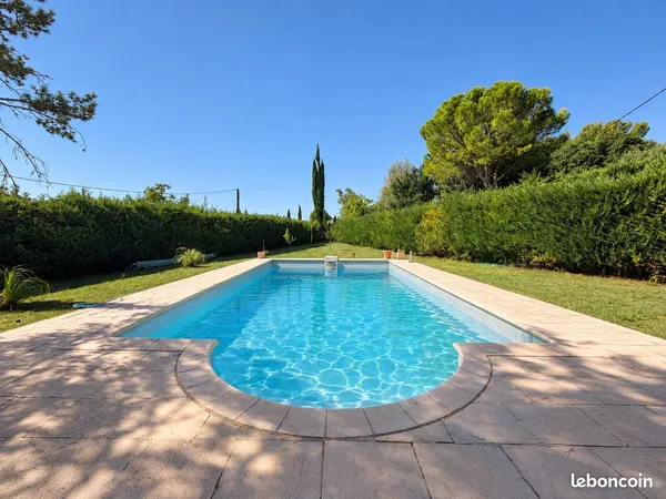 Propriété 7 pièces 193 m²