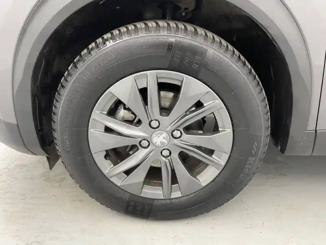 Peugeot 2008 puretech 130 s&amp;s eat8 — photo 49