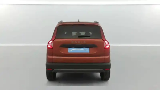 Dacia Jogger eco-g 100 5 places — photo 13
