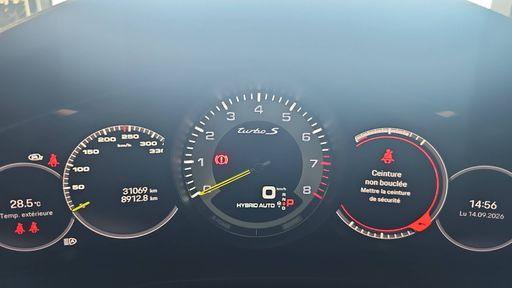 Porsche Cayenne 4.0 V8 e-Hybrid 680 BVA8 - Turbo S Pack Gt – 2023 – 31069 km – Hybride rechargeable – Boîte Automatique — photo 15