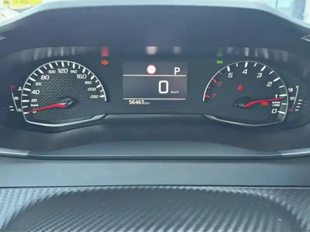 Peugeot 2008 puretech 130 s&amp;s eat8 — photo 10