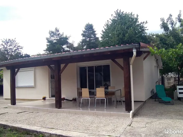 Maison 6 pièces 110 m² et annexe de 32m² classe DPE B