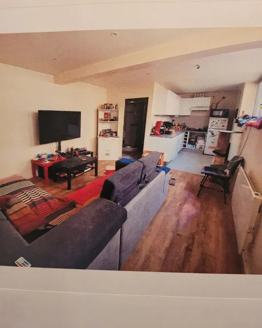 Photo 1
