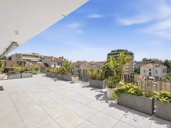 Superbe Penthouse Aux Prestations Hauts De Gammes - Au Calme A Deux Pas Du Centre Ville - Résidence 