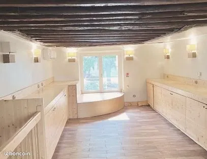 Local commercial 56 m² PARIS 03