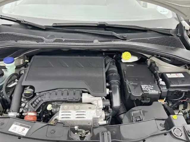 Citroën C3 puretech 110 s&amp;s bvm6 — photo 26
