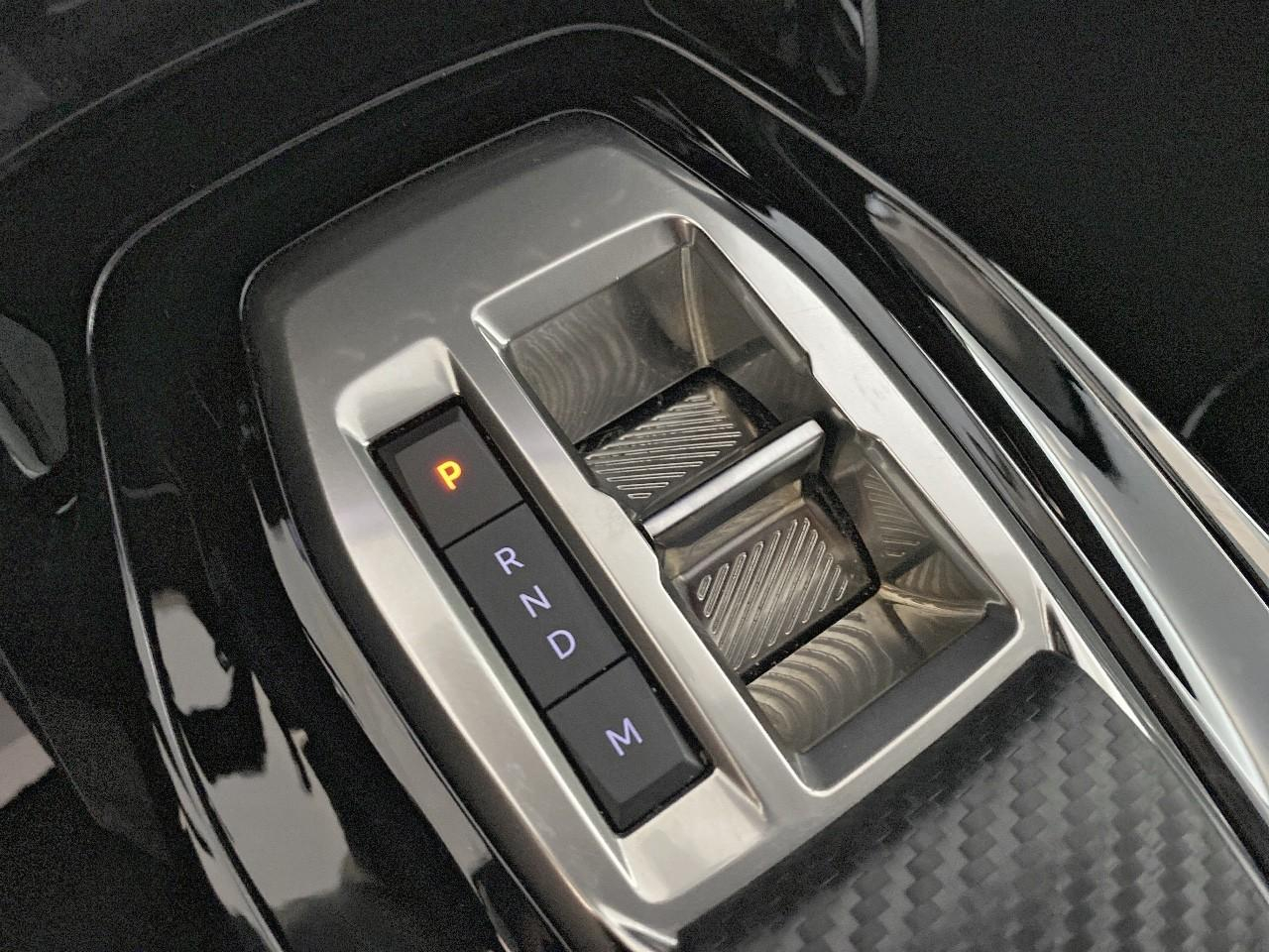 Peugeot 208 hybrid 110 ch e-dcs6 allure — photo 15