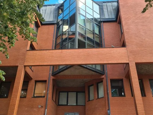 Local bureau, bureaux