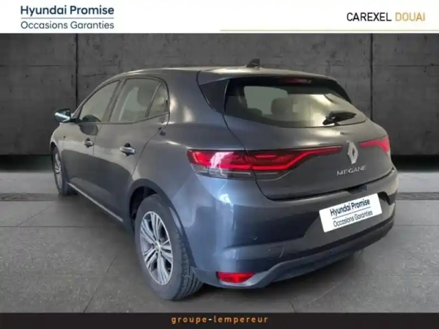 Renault Megane 1.5 blue dci 115ch evolution edc — photo 8
