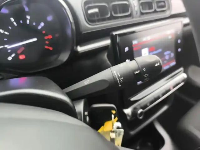 Citroën C3 bluehdi 100 ch bvm6 plus — photo 18