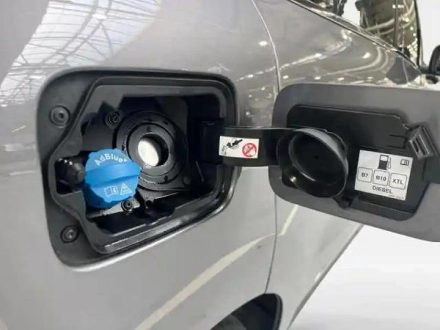 Renault Espace 2.0 blue dci 190ch  initiale paris edc — photo 10